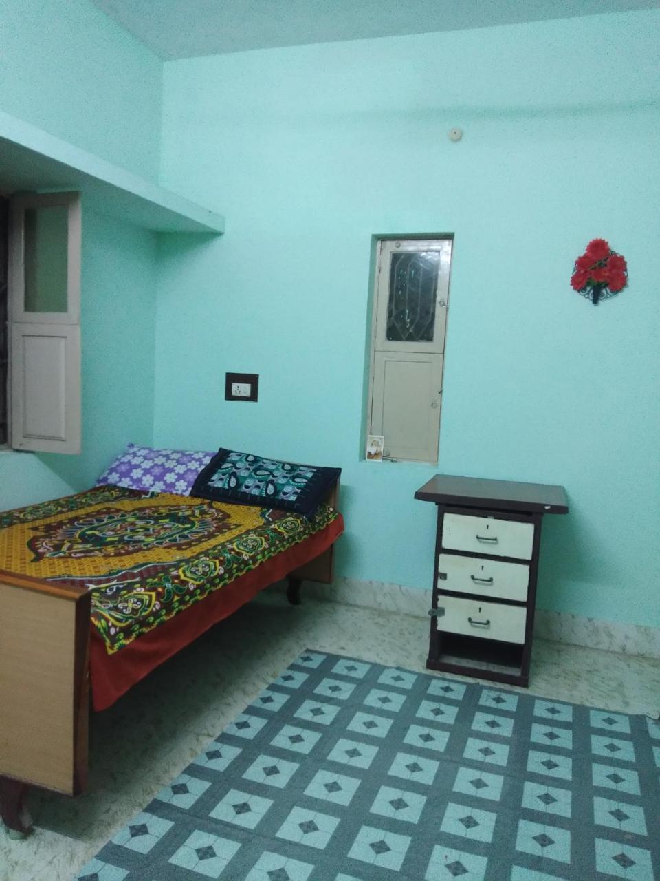 Anbu Ramana Guest House Tiruvannāmalai Εξωτερικό φωτογραφία
